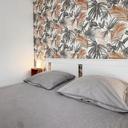 Les Paquerettes, Jardin, Garage, Parking Gratuit Hébergement de vacances *